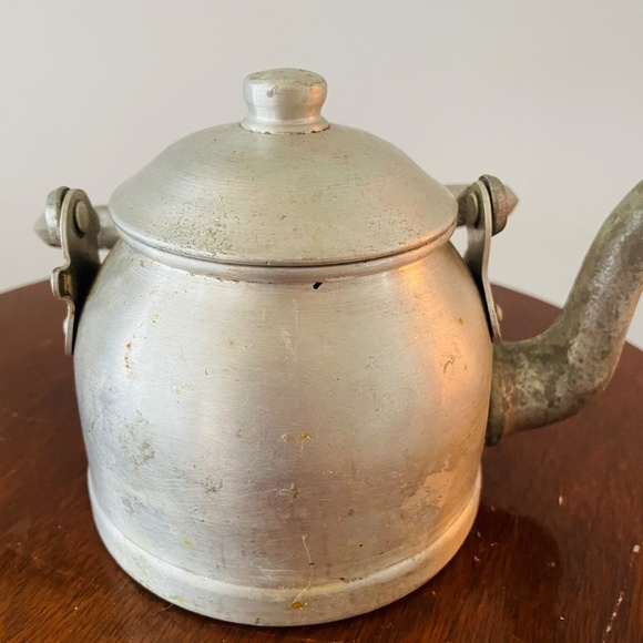 Vintage Aluminum teapot with a wooden handle, Vintage Rustic Teapot - Picture 4 of 4